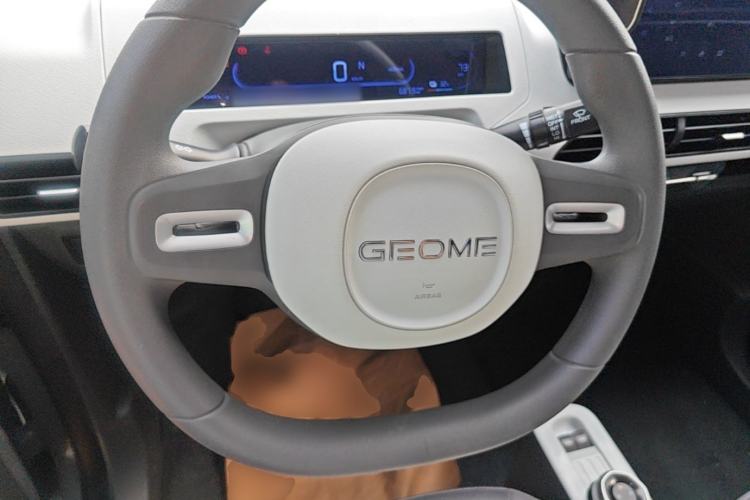 Used Geely Galaxy Panda 2024 200km Panda Kart Steering Wheel
