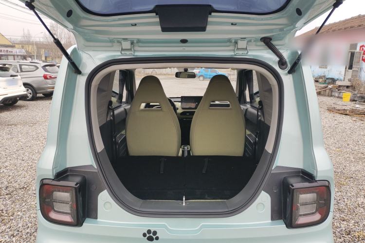 Used Geely Galaxy Panda 2024 Panda Mini 200km Endurance Bear Trunk