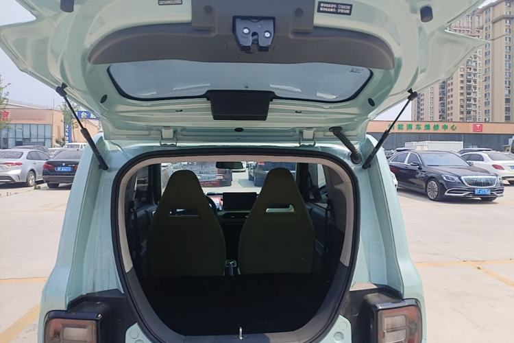 Used Geely Galaxy Panda 2024 Panda Mini 200km Endurance Bear Trunk