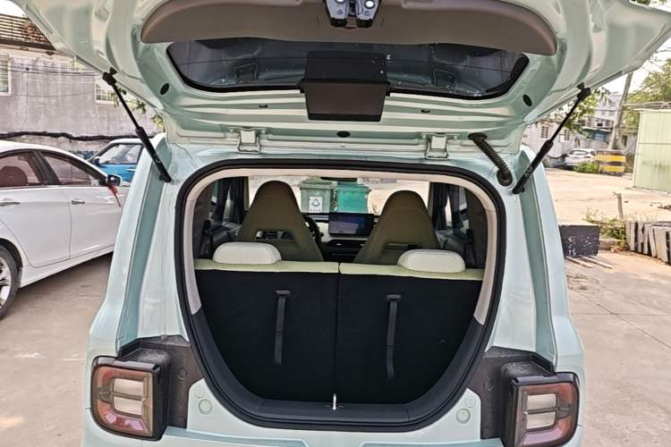 Used Geely Galaxy Panda 2024 Panda Mini 200km Endurance Bear Trunk