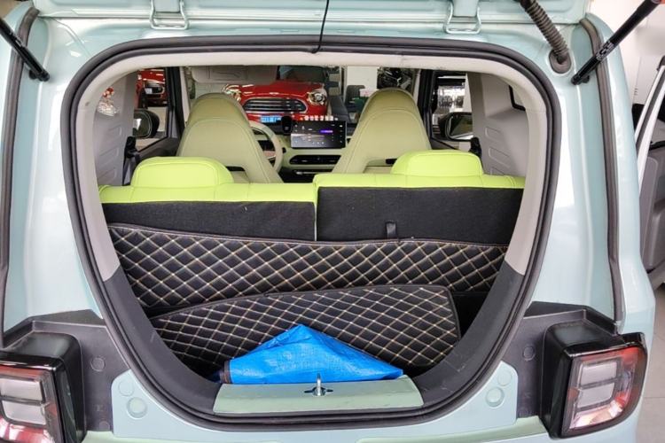 Used Geely Galaxy Panda 2024 Panda Mini 200km Endurance Bear Trunk