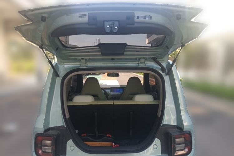 Used Geely Galaxy Panda 2024 Panda Mini 200km Endurance Bear Trunk