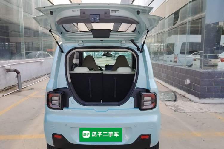 Used Geely Galaxy Panda 2024 Panda Mini 200km Endurance Bear Trunk