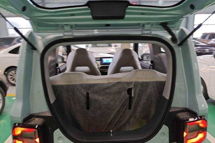 Used Geely Galaxy Panda 2024 Panda Mini 200km Longteng PRO Edition Trunk