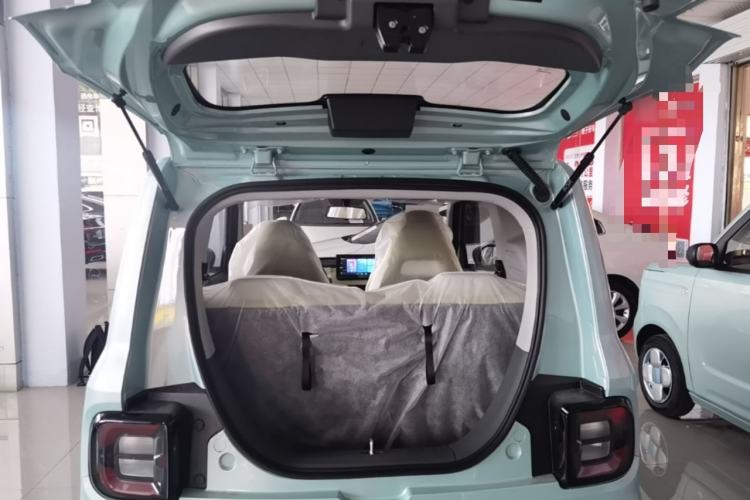Used Geely Galaxy Panda 2024 Panda Mini 200km Endurance Bear Trunk