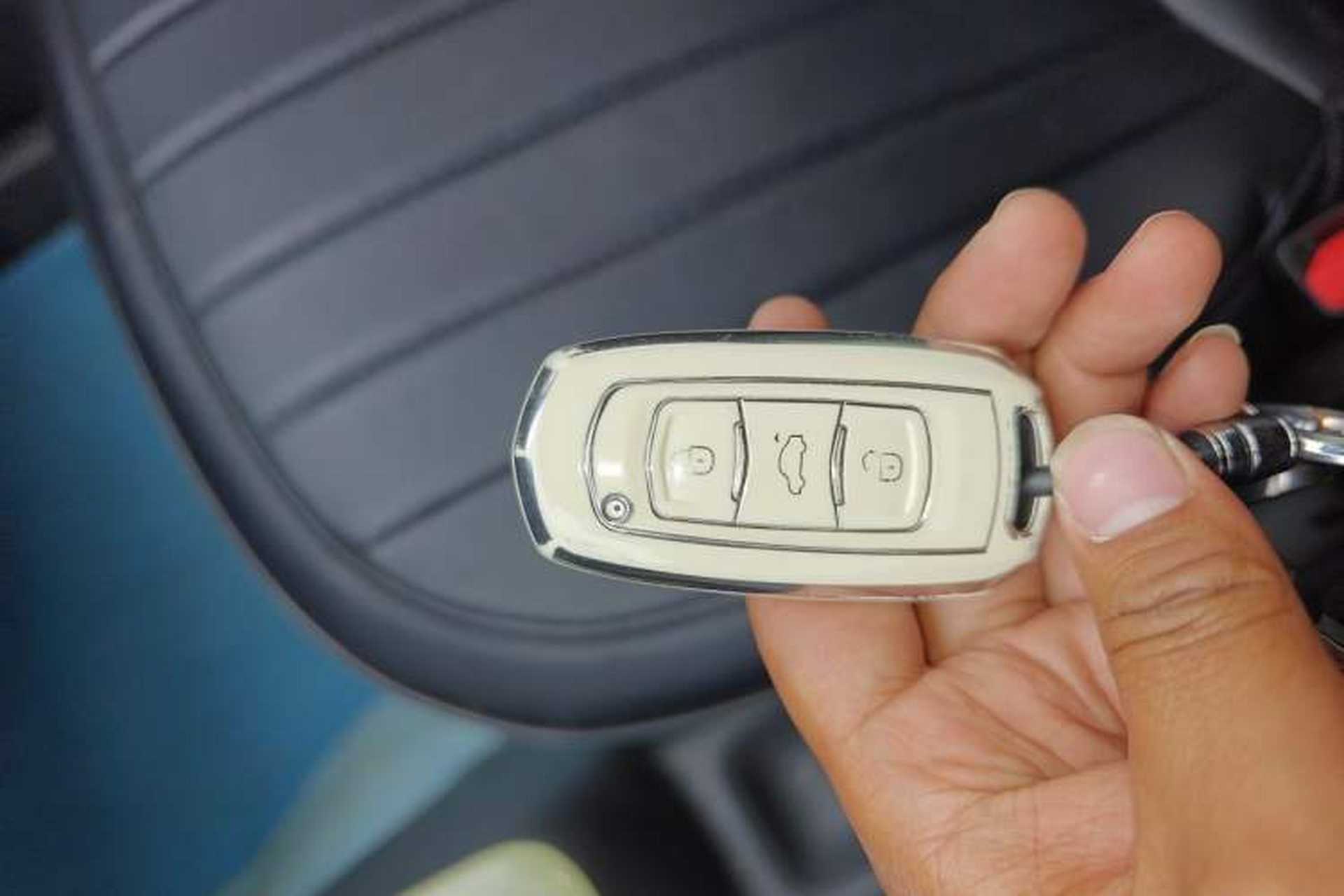 Used Geely Galaxy Panda 2024 Panda Mini 200km Longteng PRO Edition Vehicle Key
