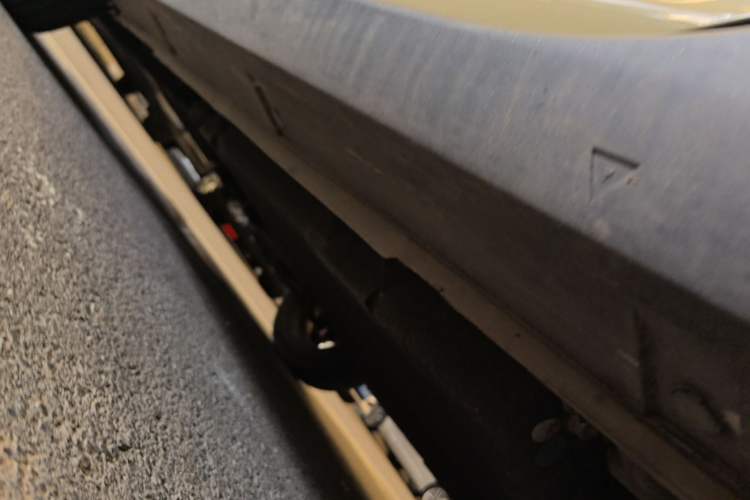 Used Geely Galaxy Panda 2024 200km Panda Rider Left Side Sill