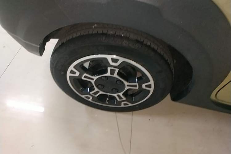 Used Geely Galaxy Panda 2024 200km Panda Rider Right Rear Wheel Hub