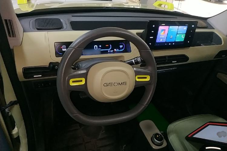Used Geely Galaxy Panda 2024 200km Panda Rider Steering Wheel