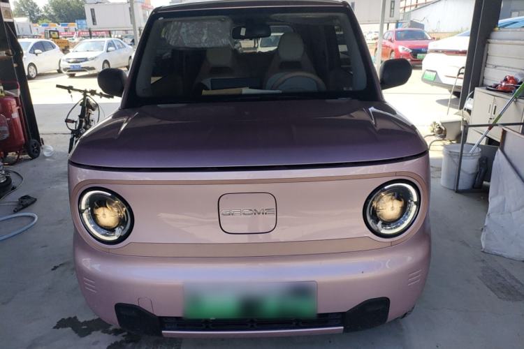 Used Geely Galaxy Panda 2024 Panda Mini 200km Endurance Bear Exterior 1