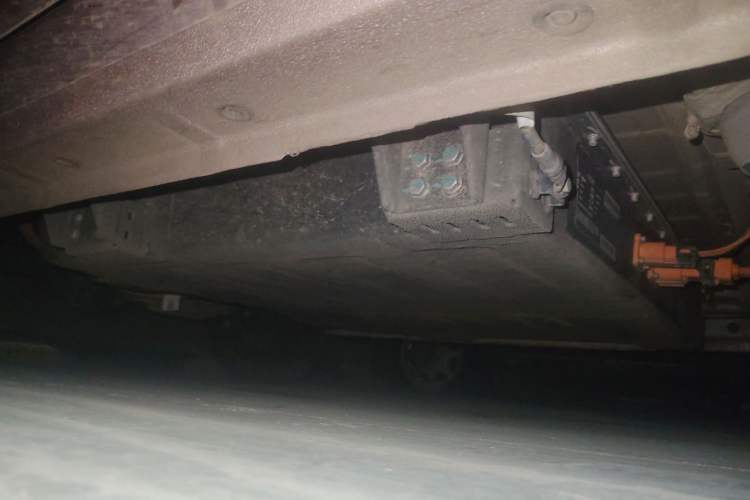 Used Geely Galaxy Panda 2024 Panda Mini 200km Endurance Bear Chassis Front Right