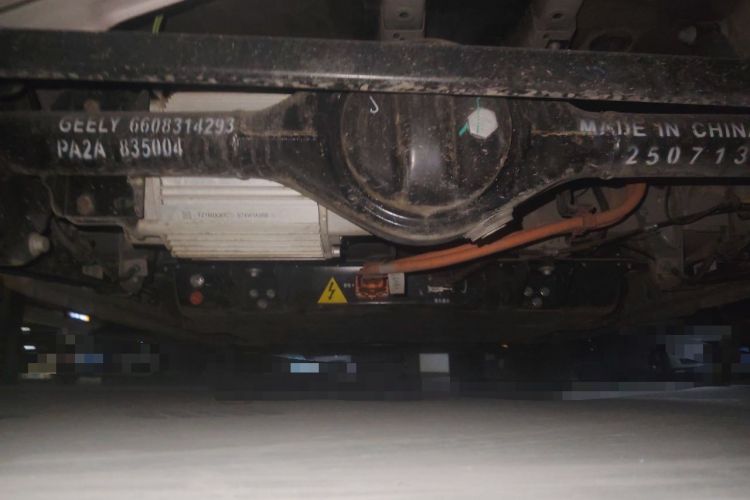 Used Geely Galaxy Panda 2024 Panda Mini 200km Endurance Bear Chassis Rear