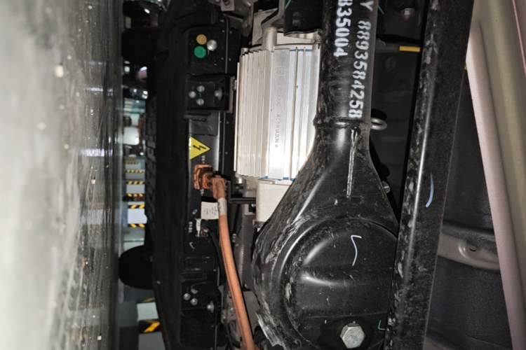 Used Geely Galaxy Panda 2024 Panda Mini 200km Endurance Bear Chassis Rear