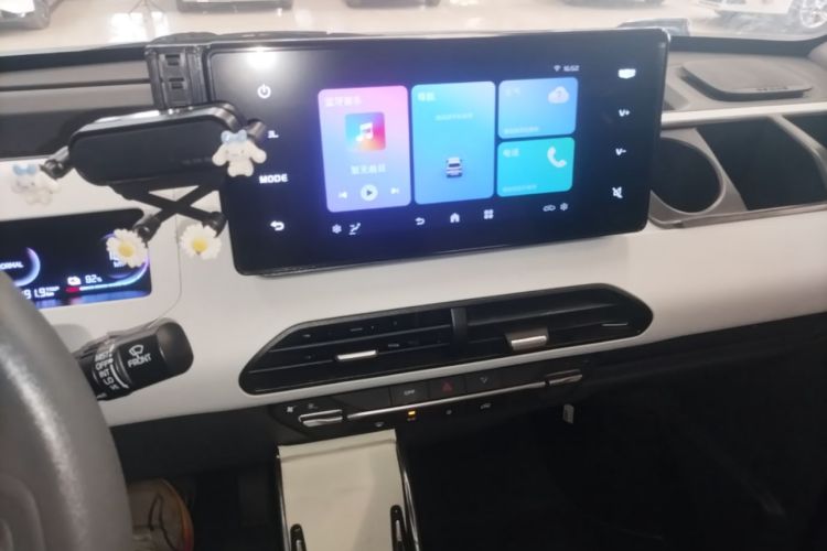 Used Geely Galaxy Panda 2024 200km Panda Kart Audio And AC Panel