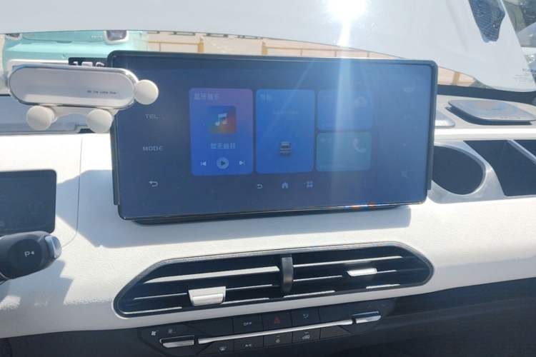 Used Geely Galaxy Panda 2024 200km Panda Kart Audio And AC Panel
