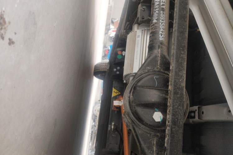 Used Geely Galaxy Panda 2024 200km Panda Rider Chassis Rear