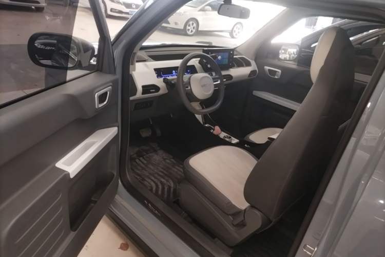 Used Geely Galaxy Panda 2024 200km Panda Kart Driver Seat