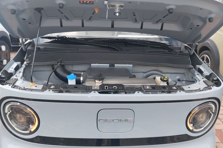 Used Geely Galaxy Panda 2024 200km Panda Kart Engine Bay