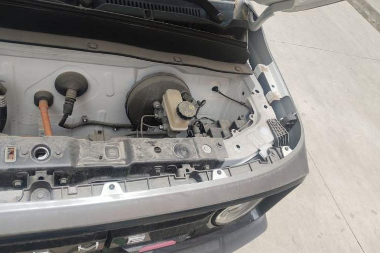 Used Geely Galaxy Panda 2024 200km Panda Rider Engine Bay Left