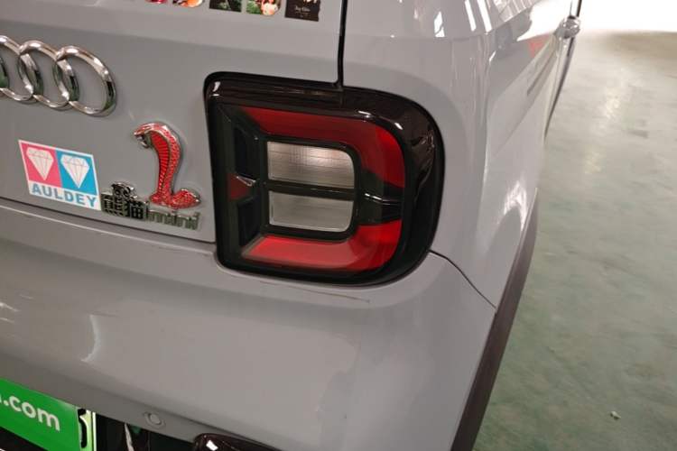 Used Geely Galaxy Panda 2024 200km Panda Kart Exterior 3