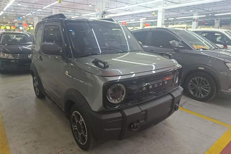 Used Geely Galaxy Panda 2024 200km Panda Rider Front Right 45 Deg