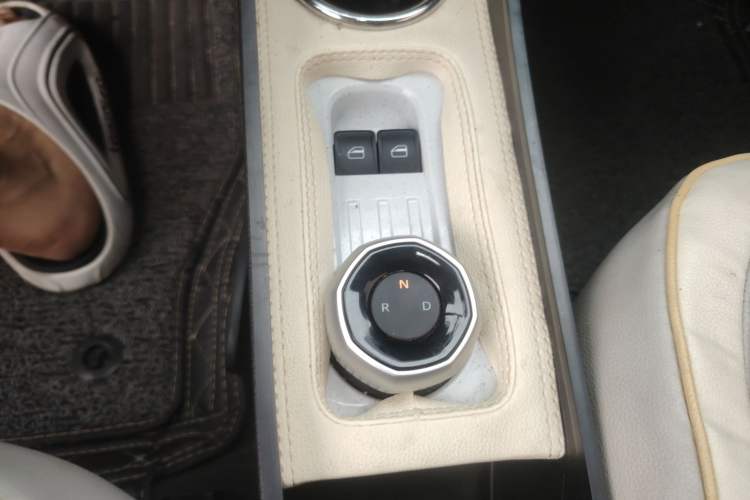 Used Geely Galaxy Panda 2024 200km Panda Kart Gear Lever