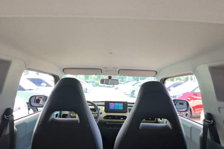 Used Geely Galaxy Panda 2024 200km Panda Rider Headliner