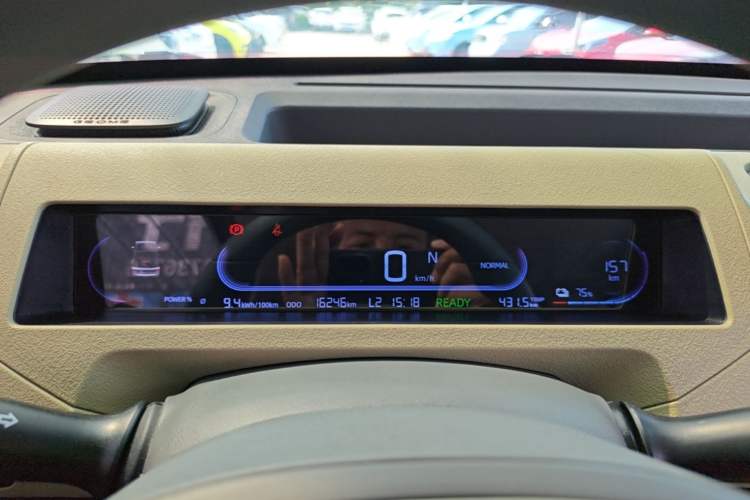 Used Geely Galaxy Panda 2024 200km Panda Rider Instrument Cluster