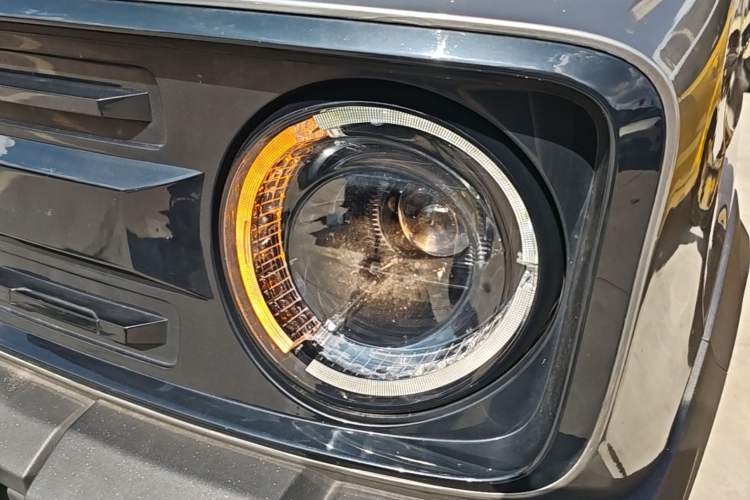 Used Geely Galaxy Panda 2024 200km Panda Rider Left Front Headlight