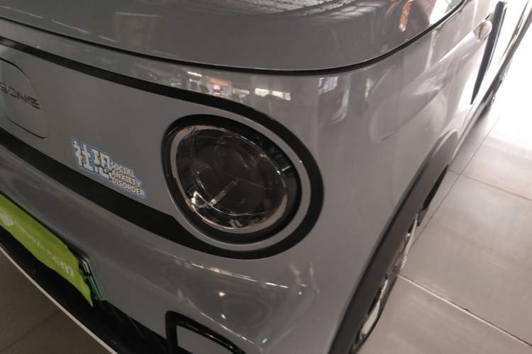 Used Geely Galaxy Panda 2024 200km Panda Kart Left Front Headlight