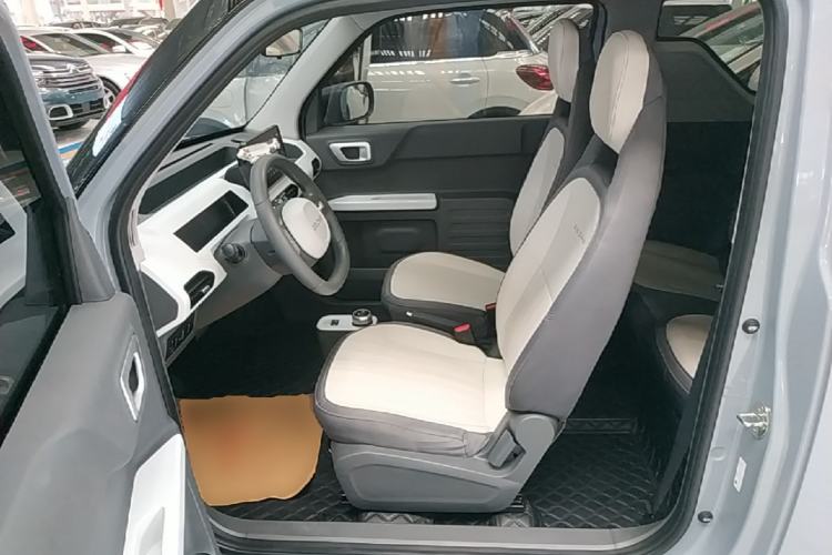 Used Geely Galaxy Panda 2024 200km Panda Kart Left Front Seat