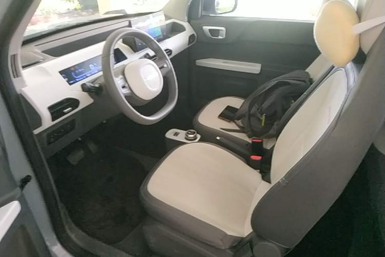Used Geely Galaxy Panda 2024 200km Panda Kart Left Front Seat
