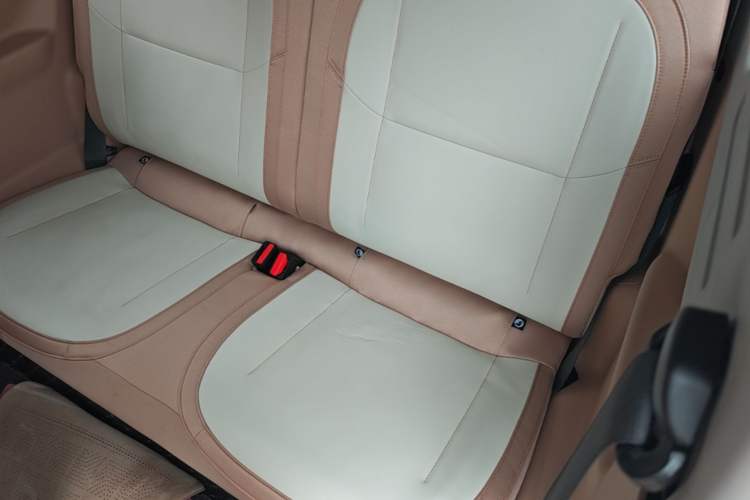 Used Geely Galaxy Panda 2024 200km Panda Kart Left Rear Seat