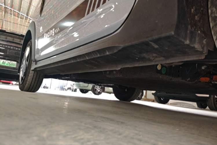 Used Geely Galaxy Panda 2024 200km Panda Kart Left Side Sill