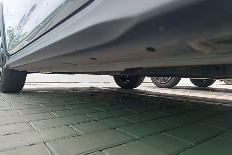 Used Geely Galaxy Panda 2024 200km Panda Kart Left Side Sill