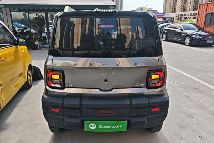 Used Geely Galaxy Panda 2024 200km Panda Rider Rear