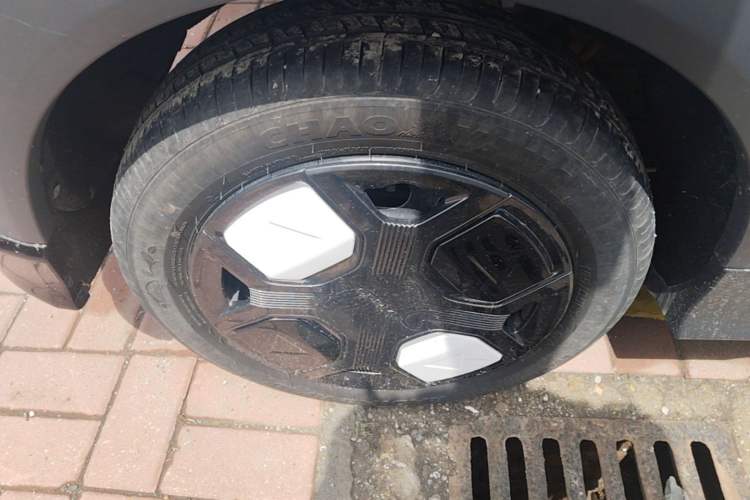Used Geely Galaxy Panda 2024 200km Panda Kart Right Rear Wheel Hub