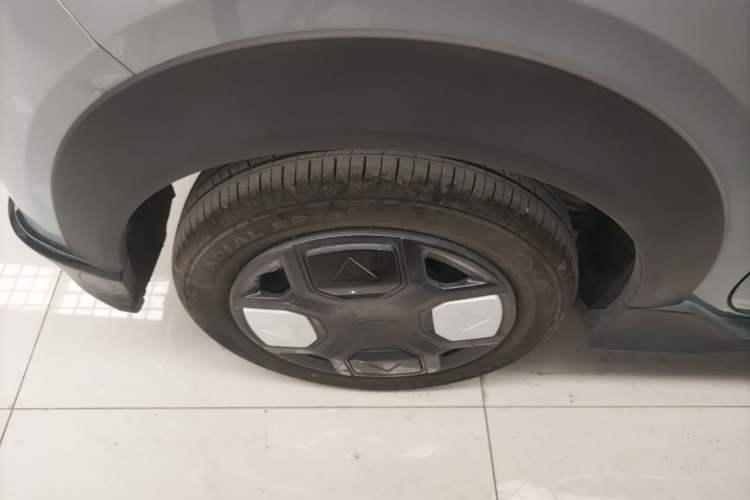 Used Geely Galaxy Panda 2024 200km Panda Kart Right Rear Wheel Hub