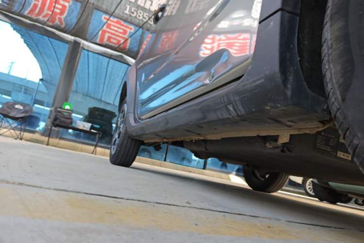 Used Geely Galaxy Panda 2024 200km Panda Rider Right Side Sill