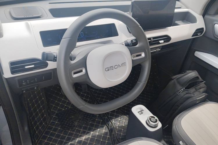 Used Geely Galaxy Panda 2024 200km Panda Kart Steering Wheel