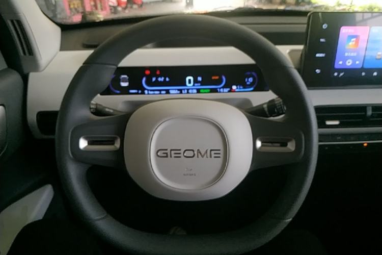 Used Geely Galaxy Panda 2024 200km Panda Kart Steering Wheel