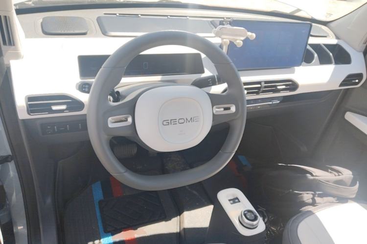 Used Geely Galaxy Panda 2024 200km Panda Kart Steering Wheel