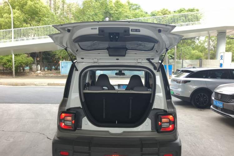 Used Geely Galaxy Panda 2024 200km Panda Rider Trunk