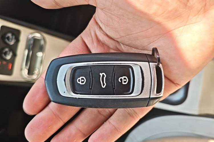 Used Geely Galaxy Panda 2024 200km Panda Rider Vehicle Key