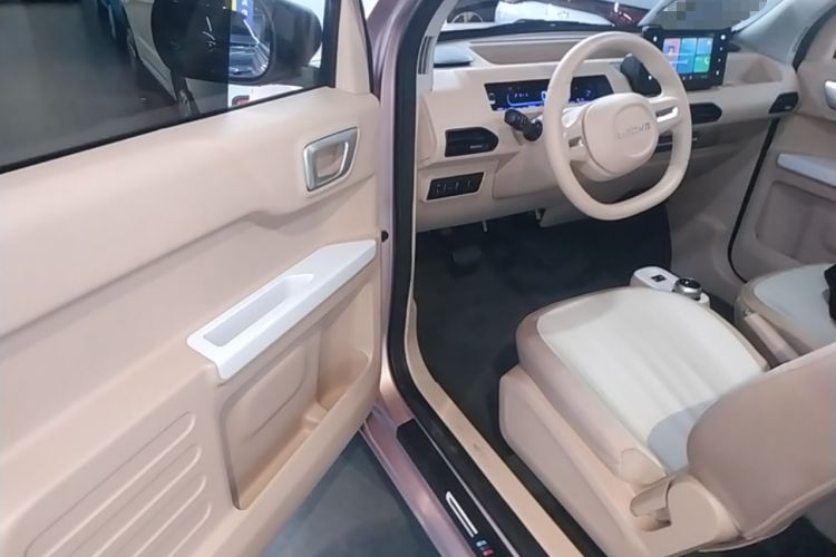 Used Geely Galaxy Panda 2024 Panda Mini 200km Longteng PRO Edition Driver Seat