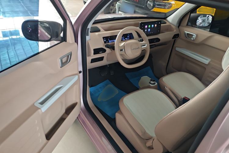 Used Geely Galaxy Panda 2024 Panda Mini 200km Longteng PRO Edition Driver Seat