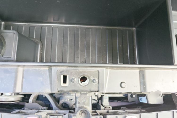 Used Geely Galaxy Panda 2024 Panda Mini 200km Endurance Bear Engine Bay