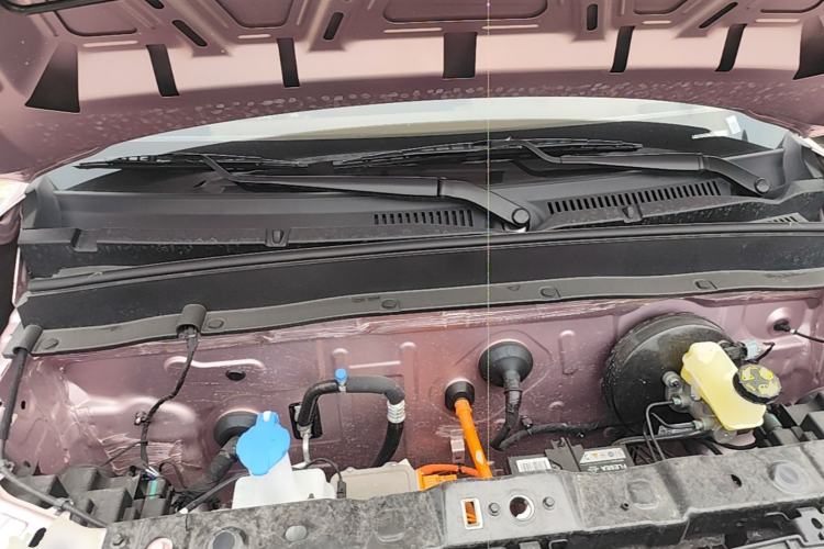 Used Geely Galaxy Panda 2024 Panda Mini 200km Endurance Bear Engine Bay