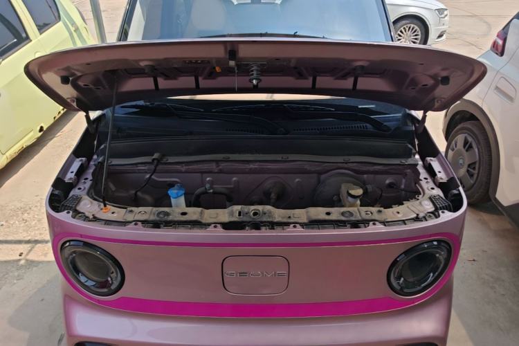 Used Geely Galaxy Panda 2024 200km Panda Kart Engine Bay