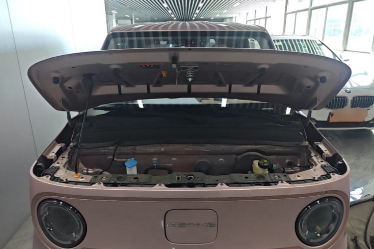 Used Geely Galaxy Panda 2024 Panda Mini 200km Longteng PRO Edition Engine Bay